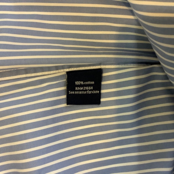 Croft & Barrow Men’s Striped Button Down Dress Shirt - Picture 7 of 10